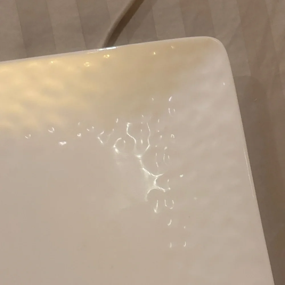 Elegant Cream Red Vanilla Plate